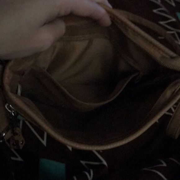 (2) total side bags *WILL SEPARATE :) - Picture 5 of 8